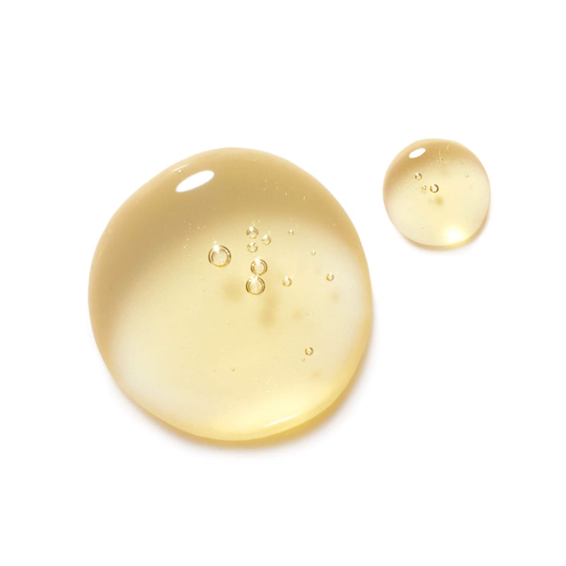 Dr. Hauschka Blackthorn Toning Body Oil Texture
