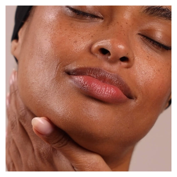 Eminence Pineapple Refining Tonique Lifestyle
